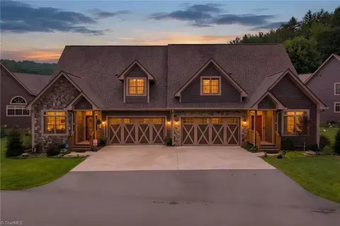 172 Whispering Streams Dr, Fleetwood, NC 28626