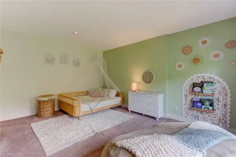 Bedroom - 165 Beech Tree Ct, Eden, NC 27288 photo 5 of 6