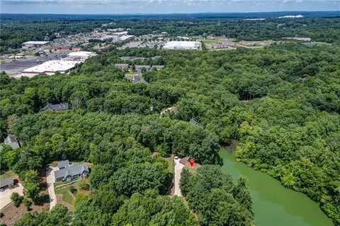 View/Area - 165 Beech Tree Ct, Eden, NC 27288 photo 3 of 10