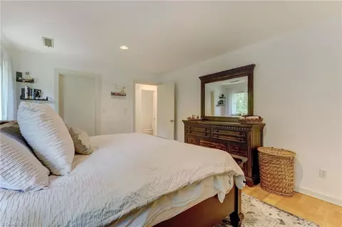 Bedroom - 165 Beech Tree Ct, Eden, NC 27288 photo 2 of 6