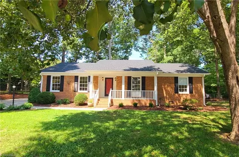 11 Sedley Ct, Greensboro, NC 27455