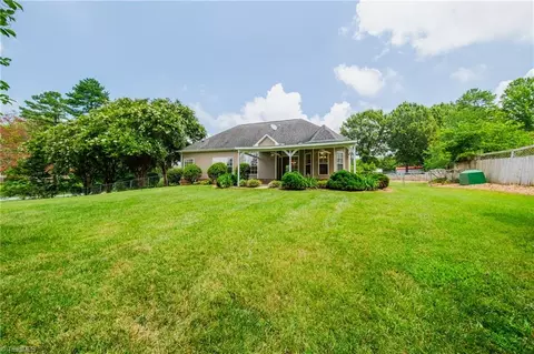 Exterior - 110 Grayson Dr, Salisbury, NC 28147 photo 6 of 7