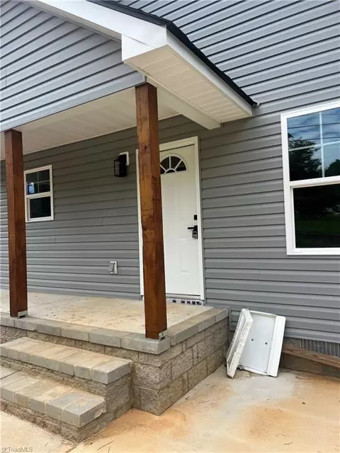 Exterior - 921 Redding Dr, High Point, NC 27260 photo 1 of 2