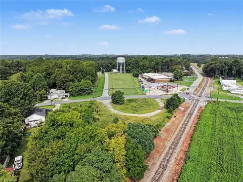 7536 Nc Highway 62, Trinity, NC 27370 photo 10