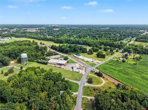 7536 Nc Highway 62, Trinity, NC 27370 photo 9