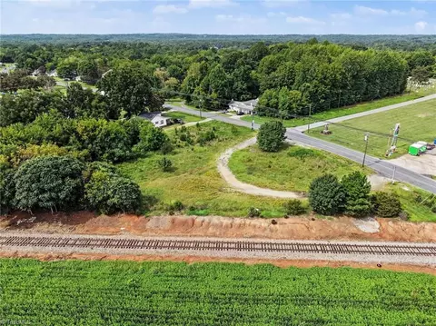 7536 Nc Highway 62, Trinity, NC 27370 photo 13