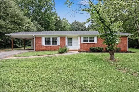 575 Alpine Rd, Winston Salem, NC 27104
