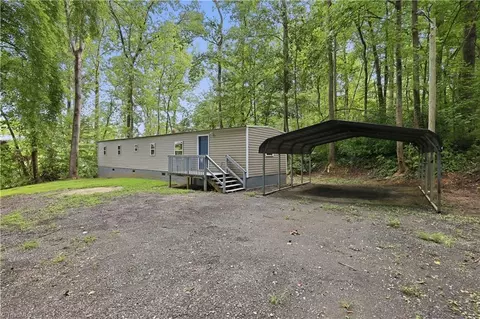 3511 Summertime Pl, Winston Salem, NC 27107