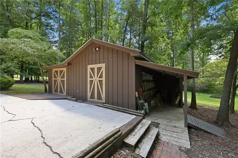 Exterior - 4401 Oakview Dr, Trinity, NC 27370 photo 6 of 12