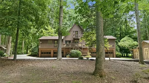 Exterior - 4401 Oakview Dr, Trinity, NC 27370 photo 11 of 12