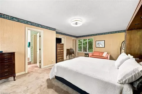 Bedroom - 4401 Oakview Dr, Trinity, NC 27370 photo 2 of 4