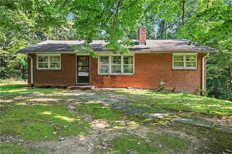 1313 Ada Ave, Winston Salem, NC 27105
