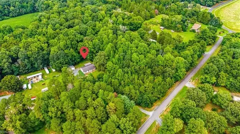 View/Area - 5648 Riverside Acres Ct, Trinity, NC 27370 photo 3 of 3