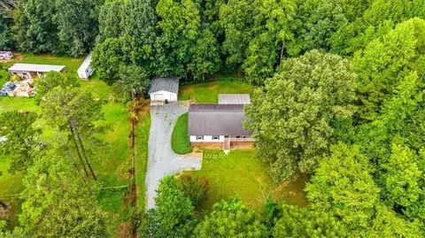 View/Area - 5648 Riverside Acres Ct, Trinity, NC 27370 photo 2 of 3