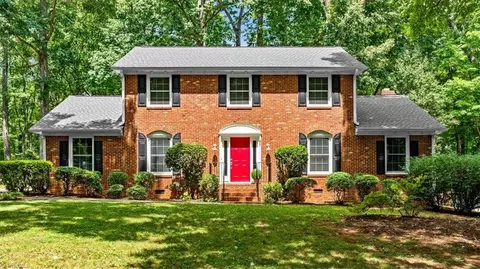 4204 Hobbs Rd, Greensboro, NC 27410