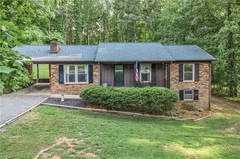 206 Laura Rd, Madison, NC 27025