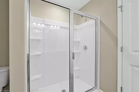 Bath - 3837 Copperfield Ct, High Point, NC 27265 photo 1 of 4