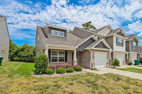 Exterior - 3837 Copperfield Ct, High Point, NC 27265 photo 2 of 7
