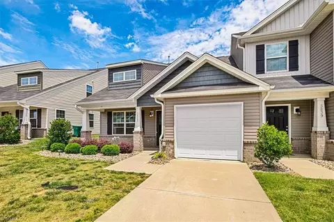 Exterior - 3837 Copperfield Ct, High Point, NC 27265 photo 4 of 7
