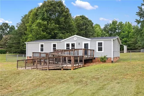 340 Gem Stone Loop, Summerfield, NC 27358