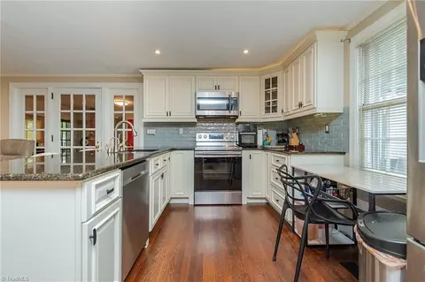 Kitchen - 6440 Nc Highway 62, Trinity, NC 27370 photo 2 of 6