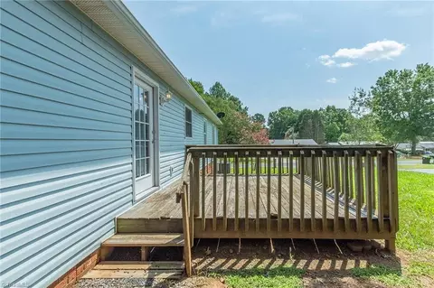 Exterior - 4322 Oak Brook Ct, Trinity, NC 27370 photo 8 of 12