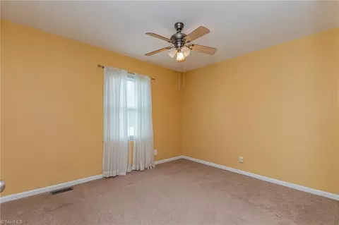 Bedroom - 4322 Oak Brook Ct, Trinity, NC 27370 photo 3 of 6