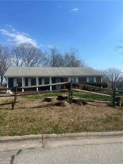 515 High St, Greensboro, NC 27406