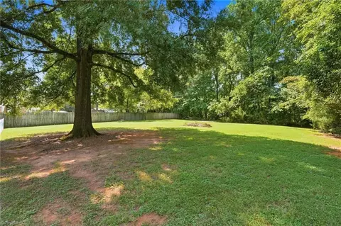 Exterior - 109 Sealy Dr, Trinity, NC 27370 photo 5 of 6