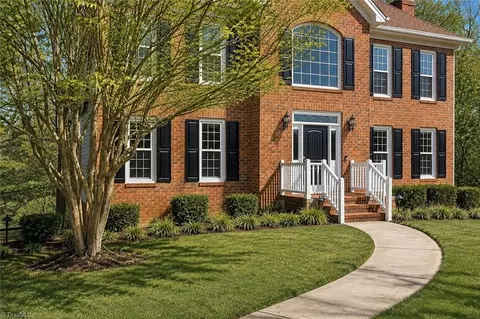 Exterior - 5229 Bridge Pointe Dr, Clemmons, NC 27012 photo 2 of 4