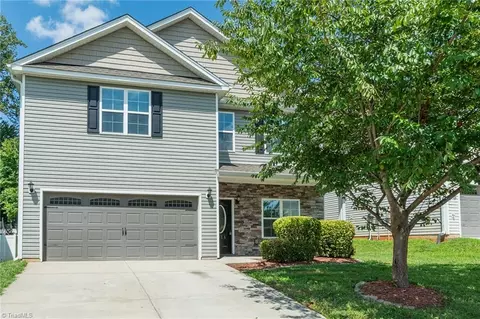4416 Morning Ridge Ln, Winston Salem, NC 27101