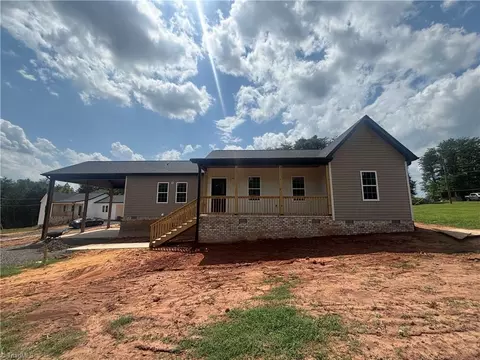 148 Adkins Rd, Stoneville, NC 27048
