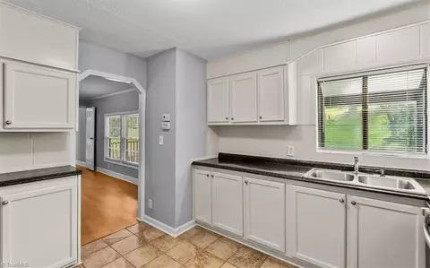 3673 Meadowbrook Dr, Trinity, NC 27370 photo 11