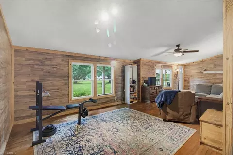 1352 Gravitte Rd, Pilot Mountain, NC 27041 photo 9