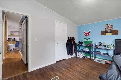 1352 Gravitte Rd, Pilot Mountain, NC 27041 photo 27