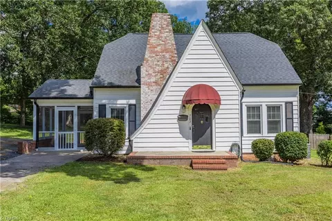 703 Park St S, Asheboro, NC 27203