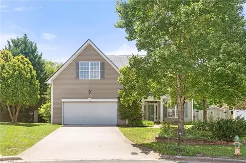 122 Eagle Point Ct, Kernersville, NC 27284