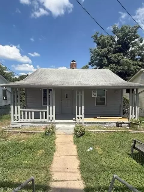 2056 Dellabrook Rd, Winston Salem, NC 27105
