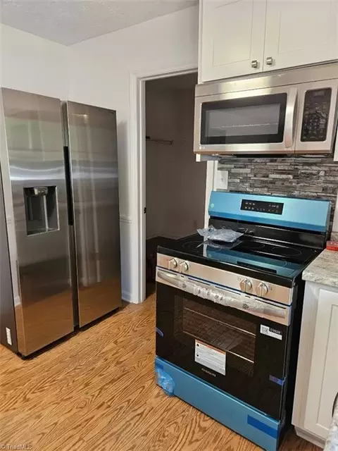 Kitchen - 505 Addor Rd, Pinebluff, NC 28373 photo 2 of 7