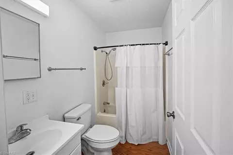 Bath - 505 Addor Rd, Pinebluff, NC 28373 photo 1 of 1