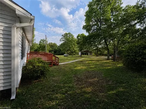 Exterior - 505 Addor Rd, Pinebluff, NC 28373 photo 4 of 5