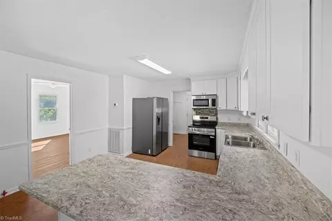 Kitchen - 505 Addor Rd, Pinebluff, NC 28373 photo 6 of 7