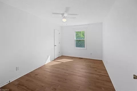 Bedroom - 505 Addor Rd, Pinebluff, NC 28373 photo 3 of 6