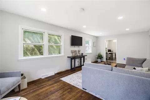 Living - 607 Oneill St, High Point, NC 27260 photo 2 of 2