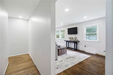 Entry Way - 607 Oneill St, High Point, NC 27260 photo 1 of 5