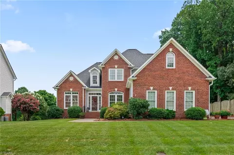 1016 William Brown Ln, Kernersville, NC 27284