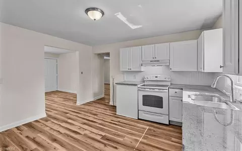 Entry Way - 1003 Grant St, High Point, NC 27262 photo 1 of 1