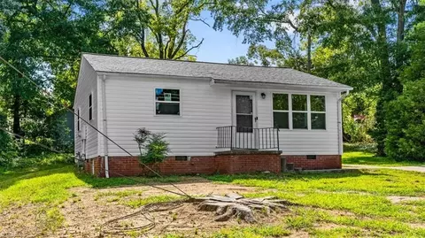 Exterior - 1003 Grant St, High Point, NC 27262 photo 3 of 5