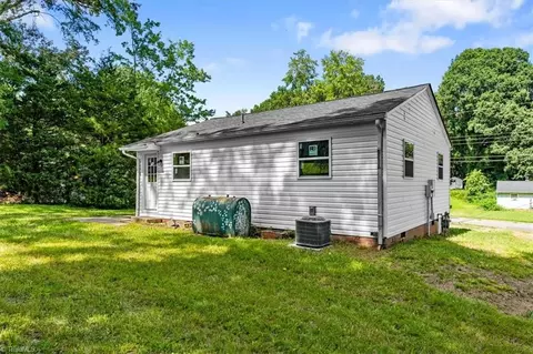 Exterior - 1003 Grant St, High Point, NC 27262 photo 5 of 5