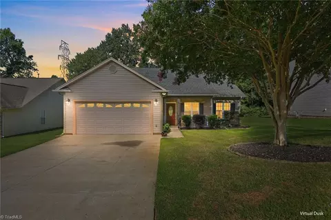 200 Brooks Edge Dr, Winston Salem, NC 27107